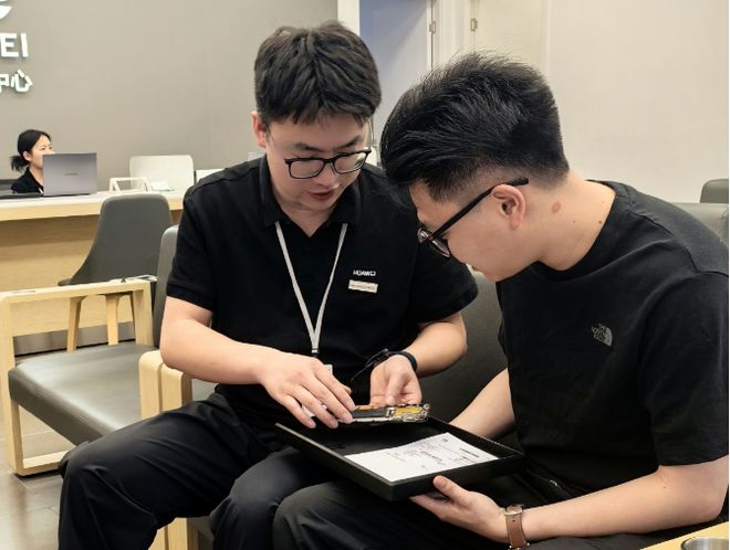 湖底看工程师如何快速急救z6尊龙网站华为手机误入(图1)